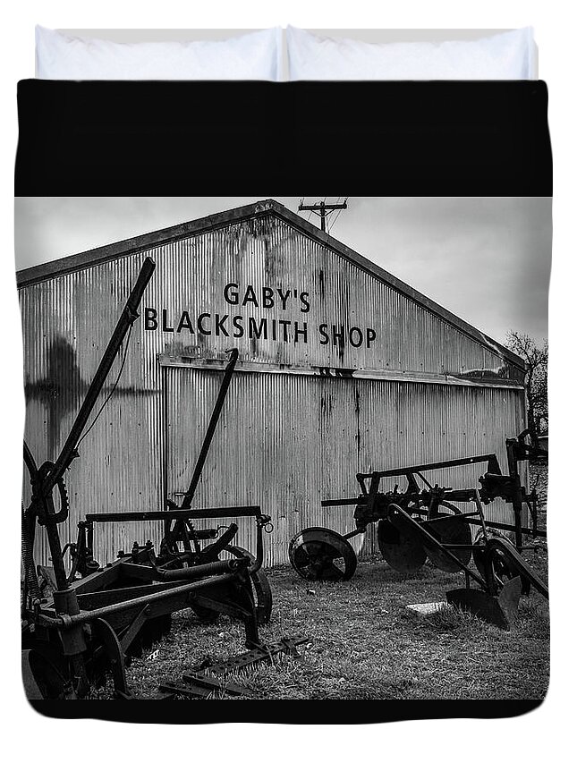 Blacksmith Duvet Cover featuring the photograph Old Frisco Blacksmith Shop by Nicole Lloyd