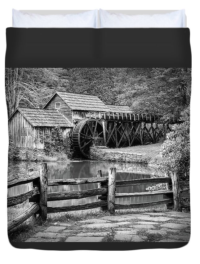 1900's Duvet Cover featuring the photograph Old Mountain Morning by Michael Scott