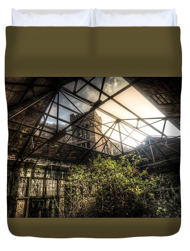 Urbex Duvet Cover featuring the digital art Open top by Nathan Wright