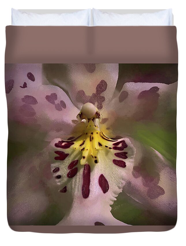 Selby Macro Duvet Cover featuring the photograph Orchid Mysterious by Richard Goldman