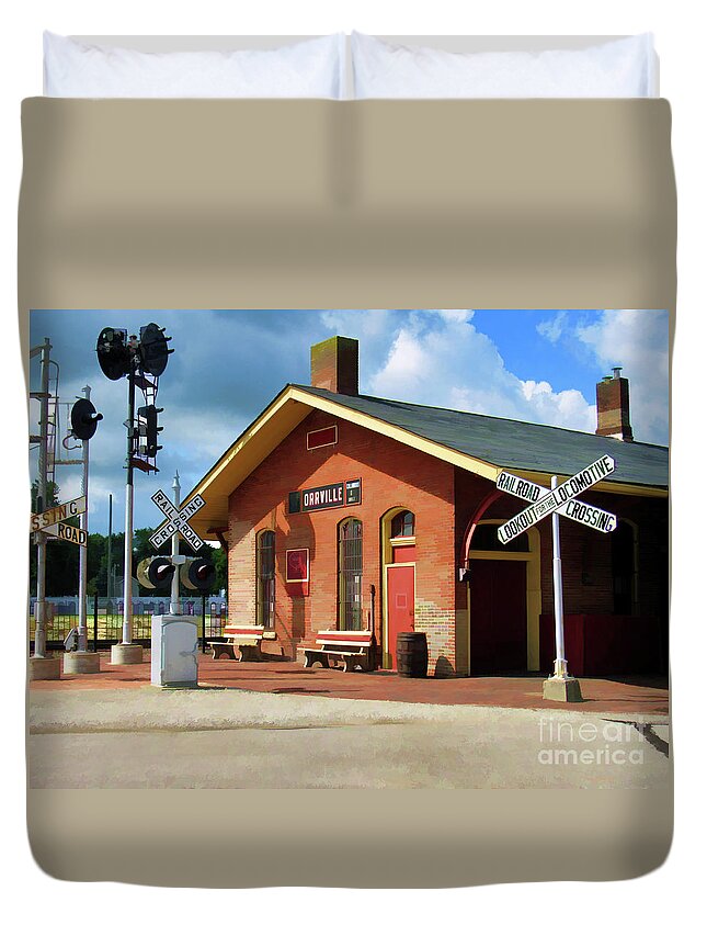 Orrville Ohio Duvet Cover featuring the photograph Orrville Train Station by Roberta Byram