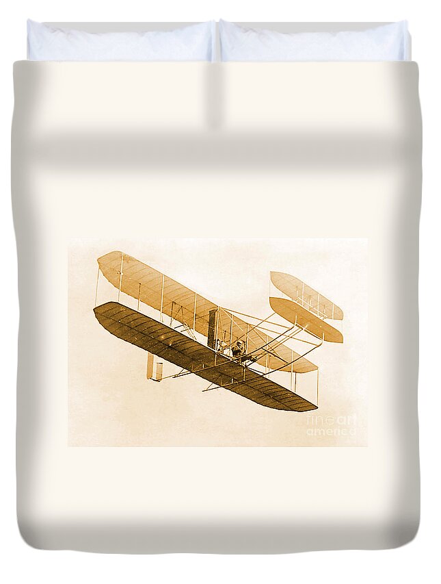 Historical Duvet Cover featuring the photograph Orville Wright In Wright Flyer 1908 by Science Source
