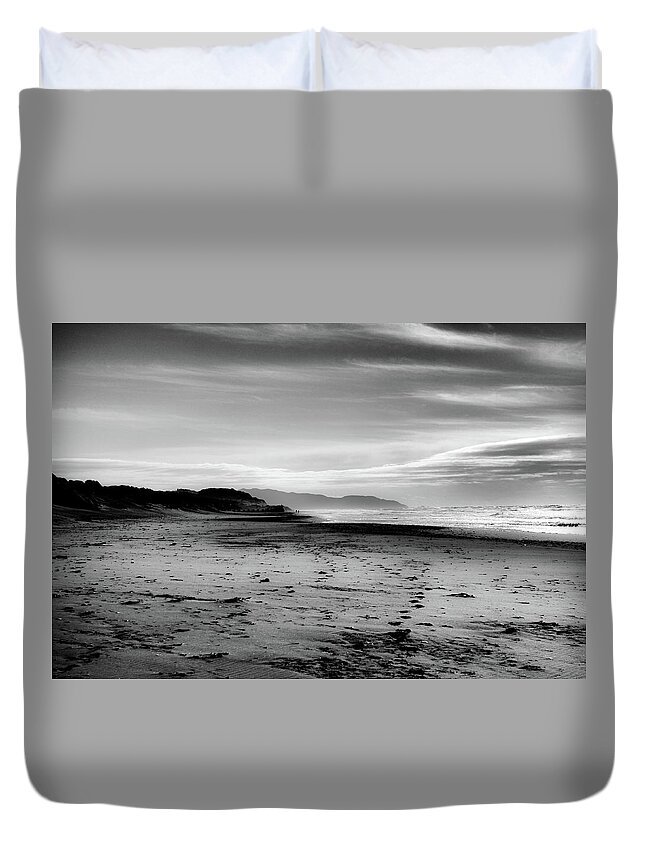 Bay Area Duvet Cover featuring the photograph Outer Sunset Ocean Beach San Francisco by Kandy Hurley