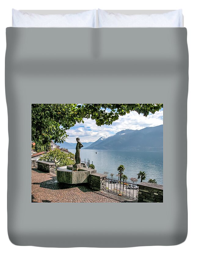 Switzerland Duvet Cover featuring the photograph Overlook of Lake Maggiori by Alan Toepfer