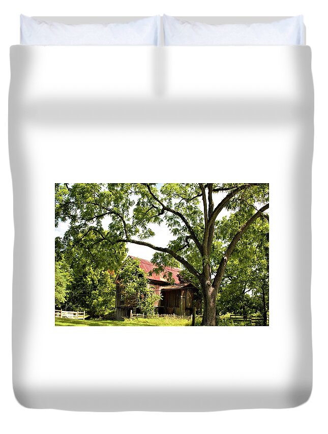 Barn Duvet Cover featuring the photograph 0037 - Oxford Red III by Sheryl L Sutter