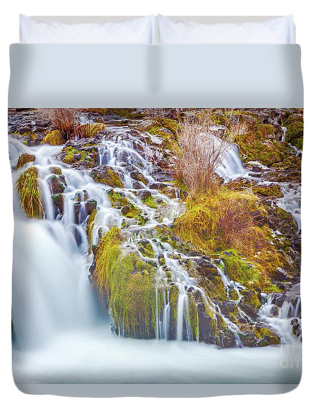 Pacific Northwest Duvet Cover featuring the photograph Pacific Northwest by David Millenheft