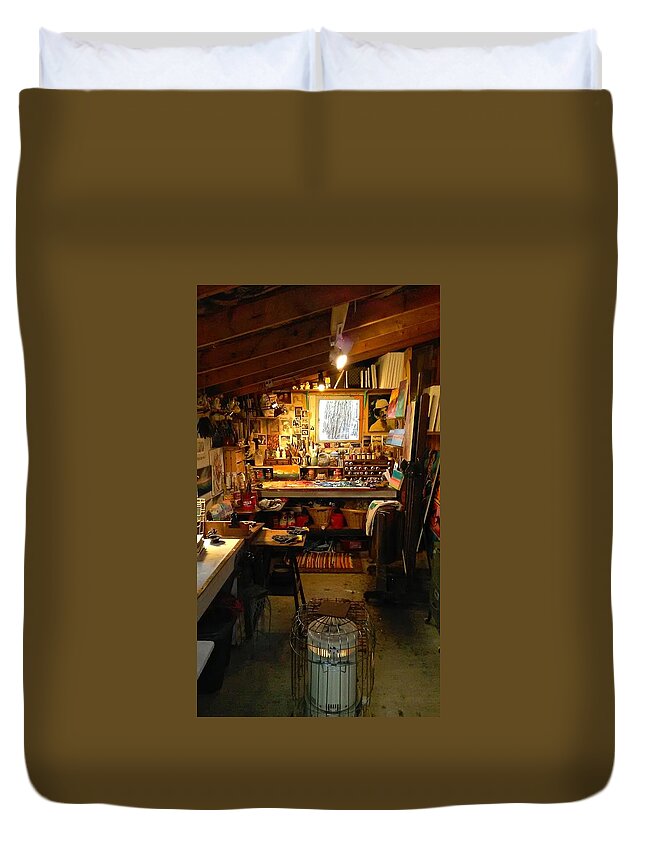 Photograph Duvet Cover featuring the photograph Paint Shed by Les Leffingwell