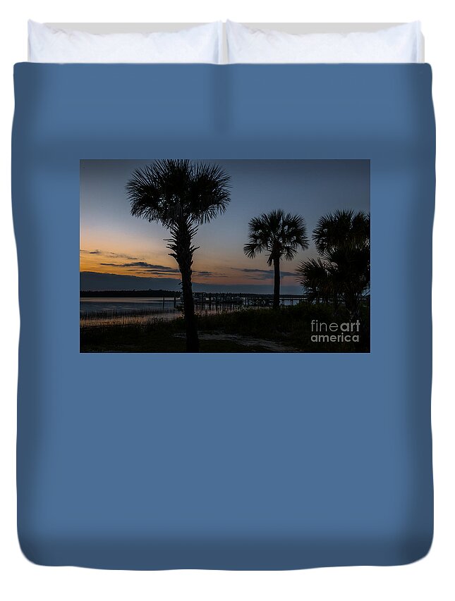 Sunset Duvet Cover featuring the photograph Palmetto Sky by Dale Powell