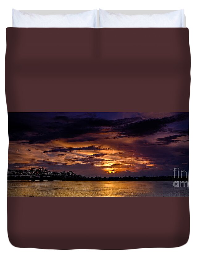 Mississippi Duvet Cover featuring the photograph Panoramic Sunset at Natchez by T Lowry Wilson