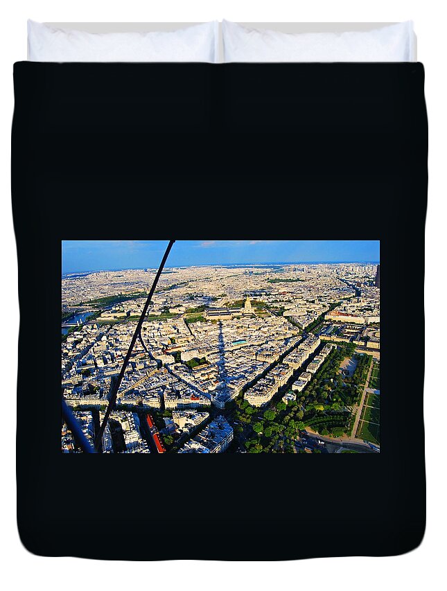 Paris Duvet Cover featuring the photograph Paris from Tour Eiffel by Matteo Ravani