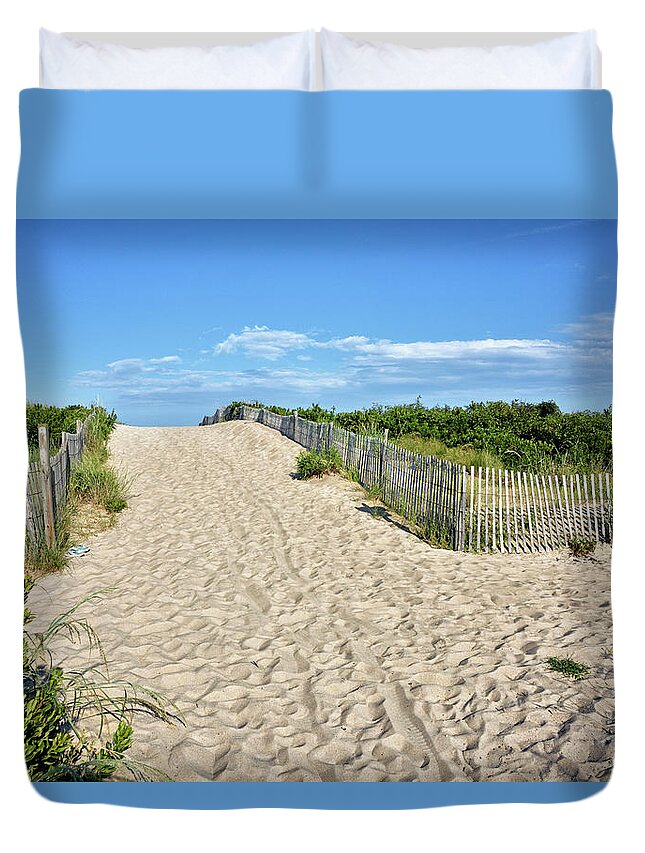 Rehoboth Duvet Cover featuring the photograph Pathway to the beach - Delaware by Brendan Reals