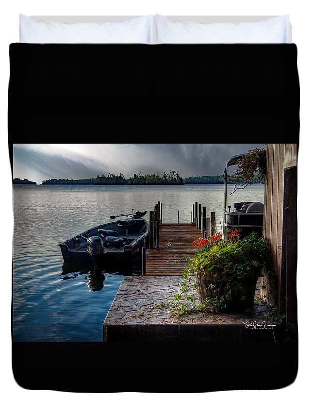 Minnesota Duvet Cover featuring the photograph Patience by Hans Brakob