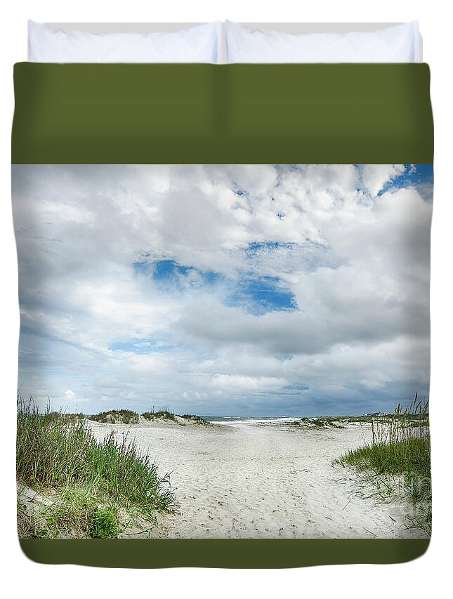 Scenic Duvet Cover featuring the photograph Pawleys Island by Kathy Baccari