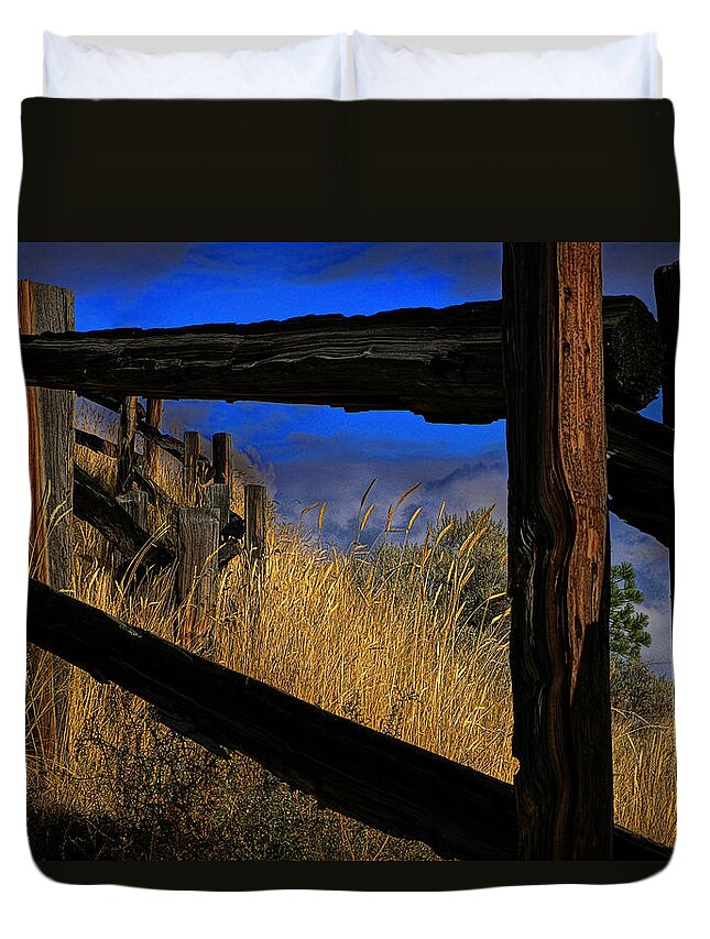 Fence Duvet Cover featuring the photograph Peterson Creek by Ed Hall