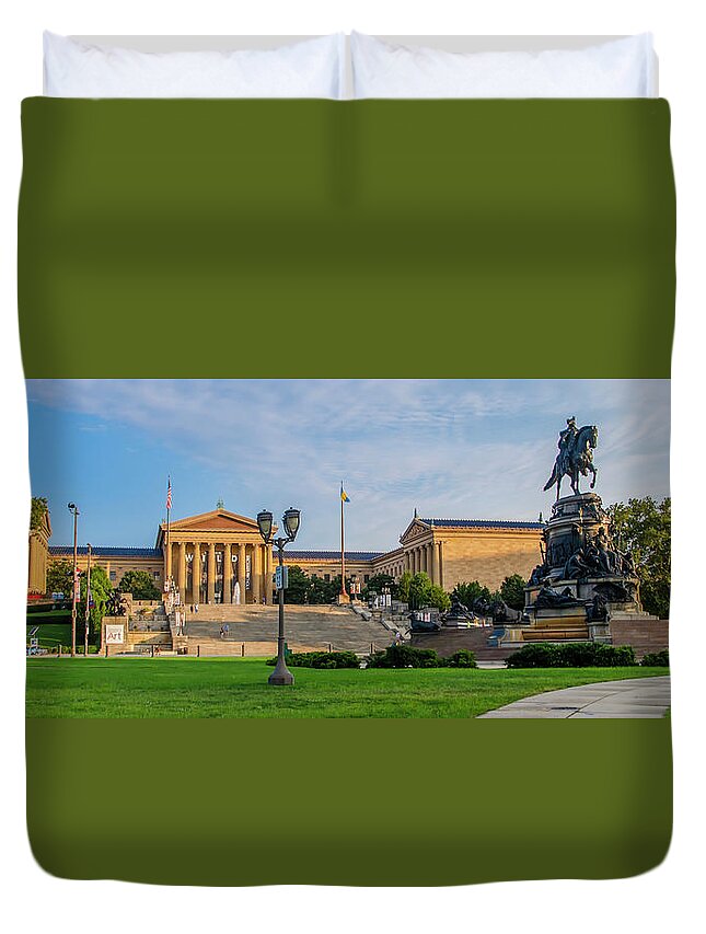 Philadelphia Duvet Cover featuring the photograph Philadelphia Sights - The Museum of Art Panorama by Bill Cannon