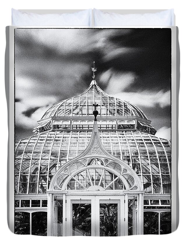 Pittsburgh Duvet Cover featuring the photograph Phipps Conservatory II by Robert Fawcett