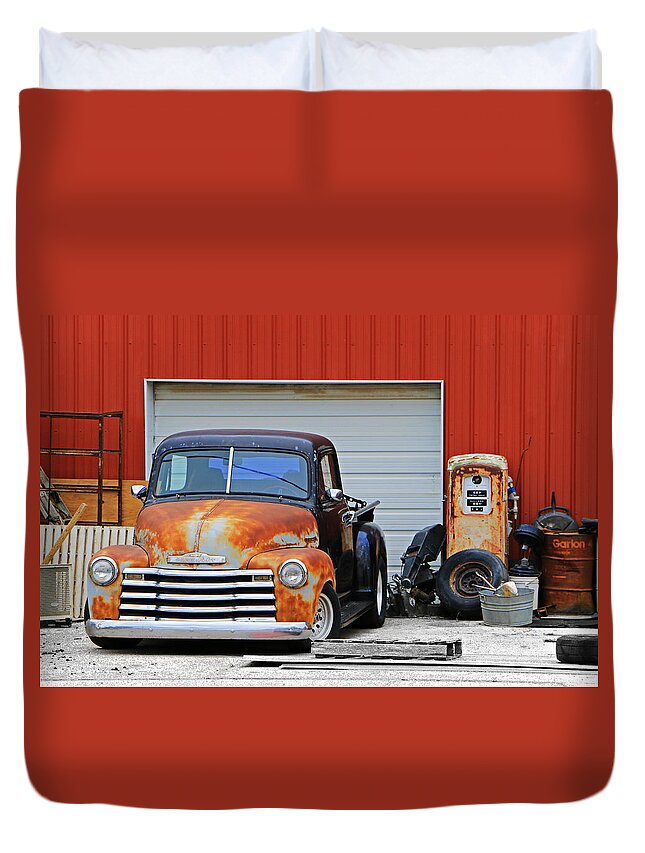 Rural Duvet Cover featuring the photograph Pickup Chevrolet by Christopher McKenzie