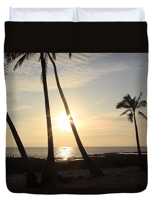 Sunset Duvet Cover featuring the photograph Picnic For Three by Kimberly Reeves