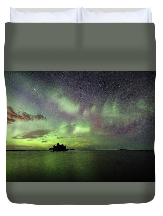 Art Duvet Cover featuring the photograph Picnic Point Aurora Pano, May 28, 2017 by Jakub Sisak