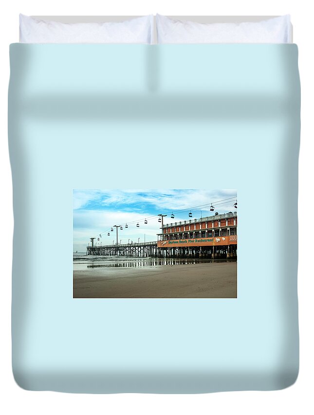 Daytona Beach Duvet Cover featuring the photograph Pier Daytona Beach by Carolyn Marshall