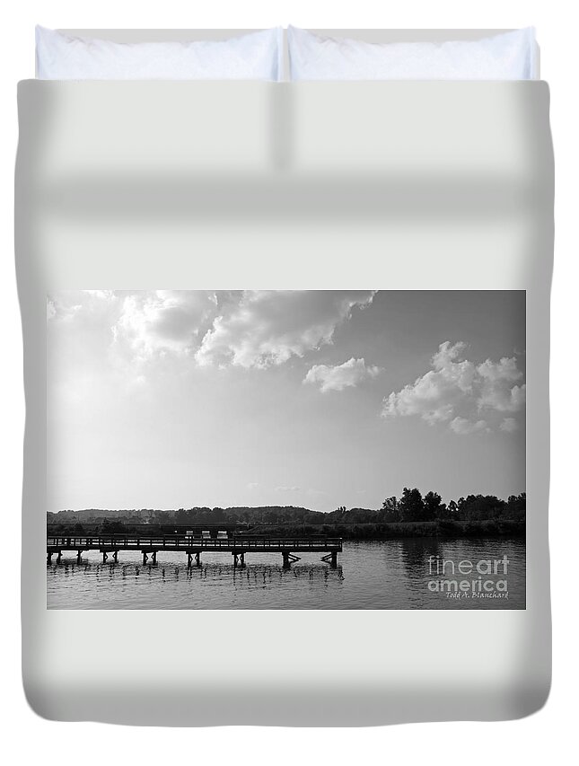 Landscape Duvet Cover featuring the photograph Pier by Todd Blanchard