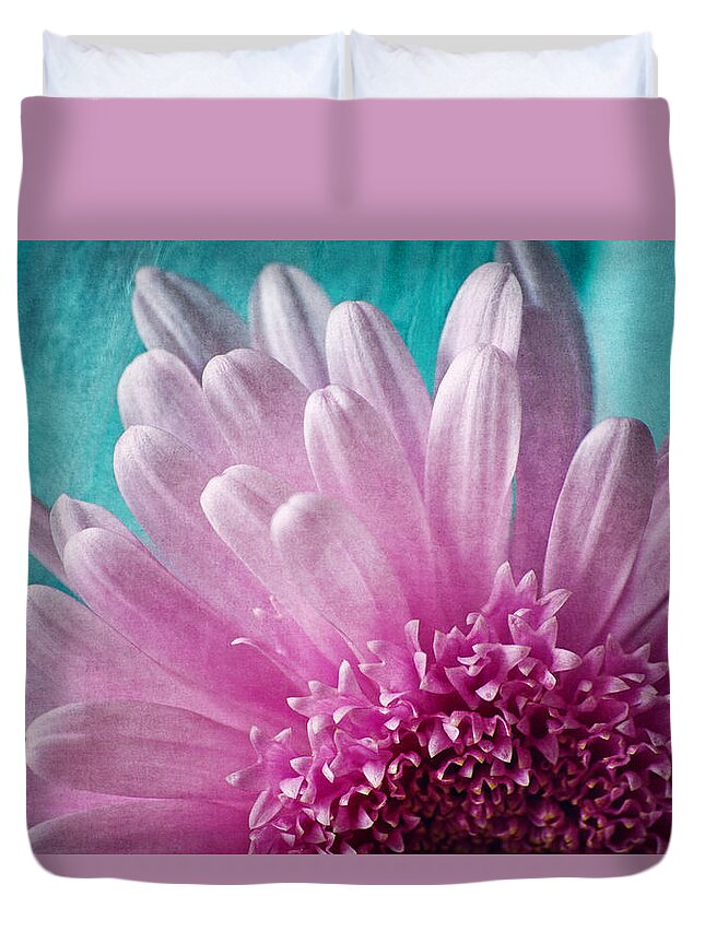 Floral Duvet Cover featuring the photograph Pink And Aqua by Dale Kincaid