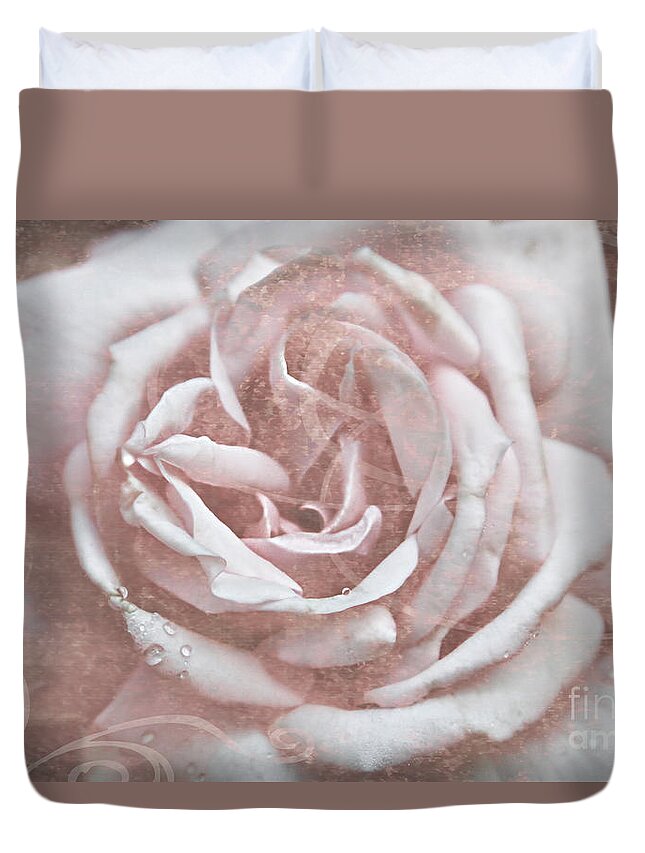 Old Garden Rose Duvet Cover featuring the photograph Pink Garden Rose by Patricia Montgomery