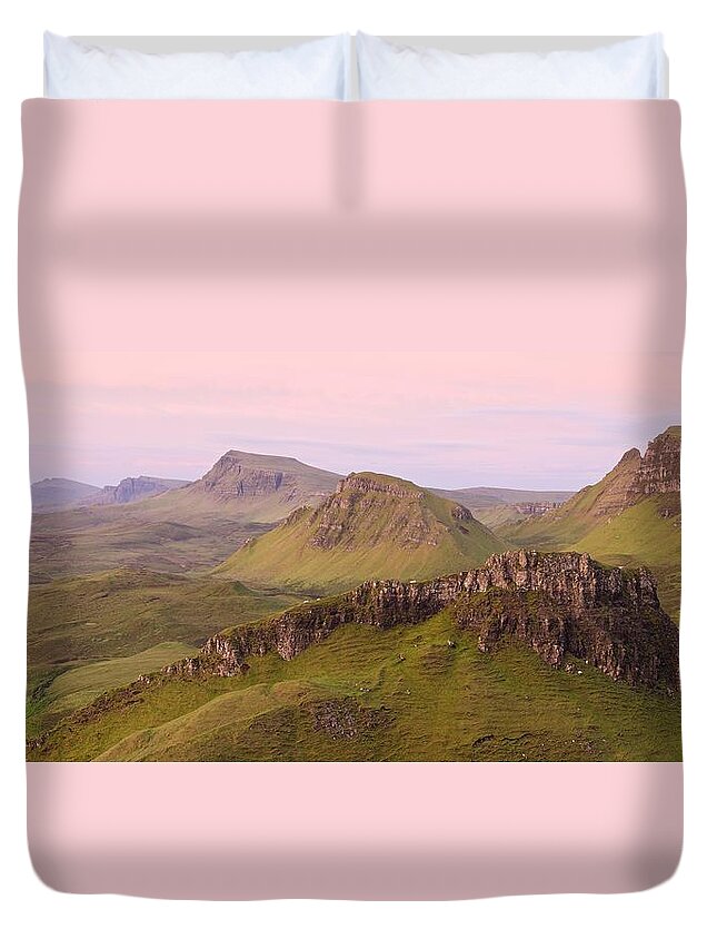 Isle Of Skye Duvet Cover featuring the photograph Pink Skye by Stephen Taylor
