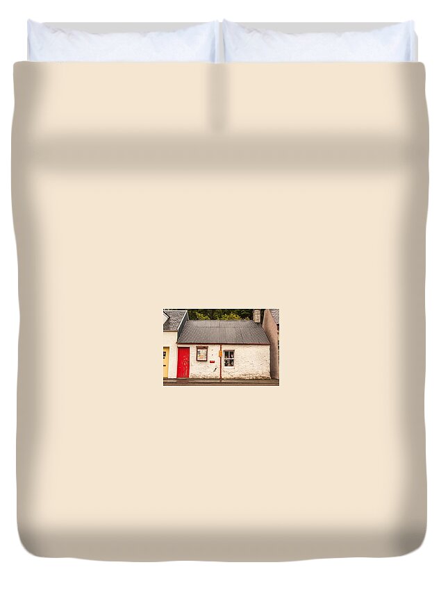 Cottage Duvet Cover featuring the photograph Plockton Cottage by Kathleen McGinley