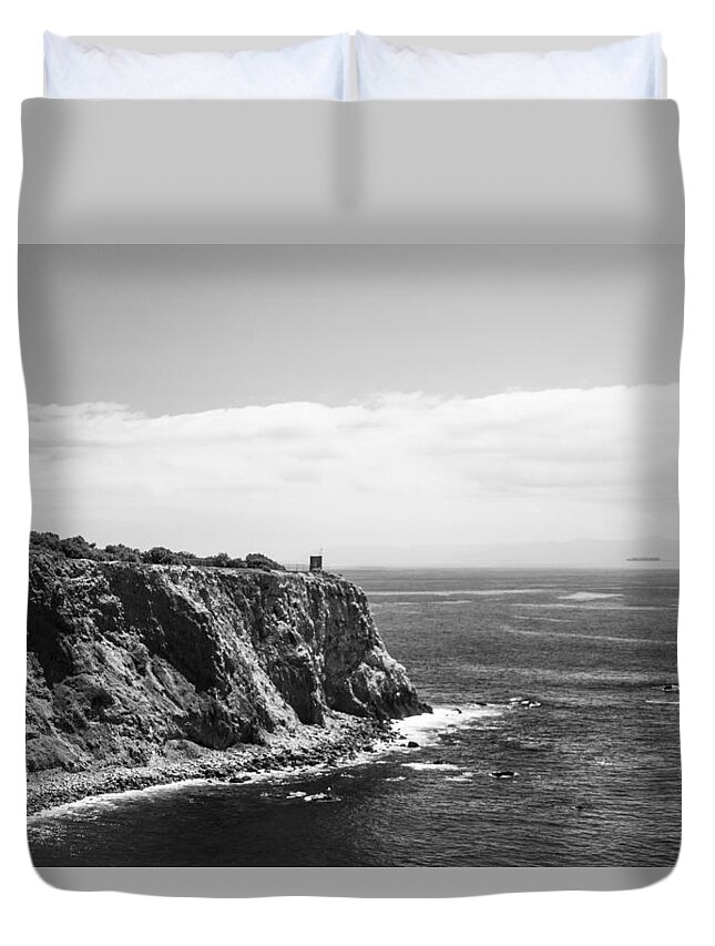 Point Vicente Lighthouse Duvet Cover featuring the photograph Point Vicente Lighthouse by Ralf Kaiser