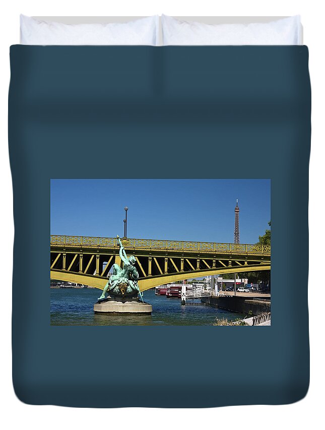 Pont Mirabeau Duvet Cover featuring the photograph Pont Mirabeau Statue by Sally Weigand
