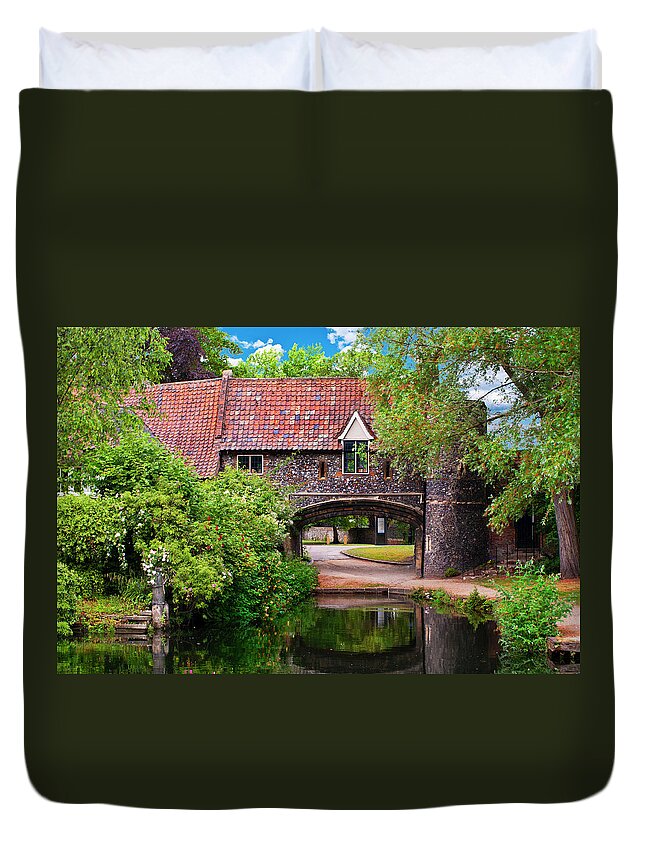 Pulls Ferry Duvet Cover featuring the photograph Pull's Ferry by Meirion Matthias