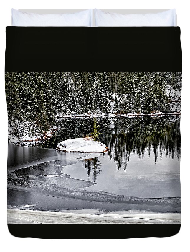Canada Duvet Cover featuring the photograph Quiet by Doug Gibbons