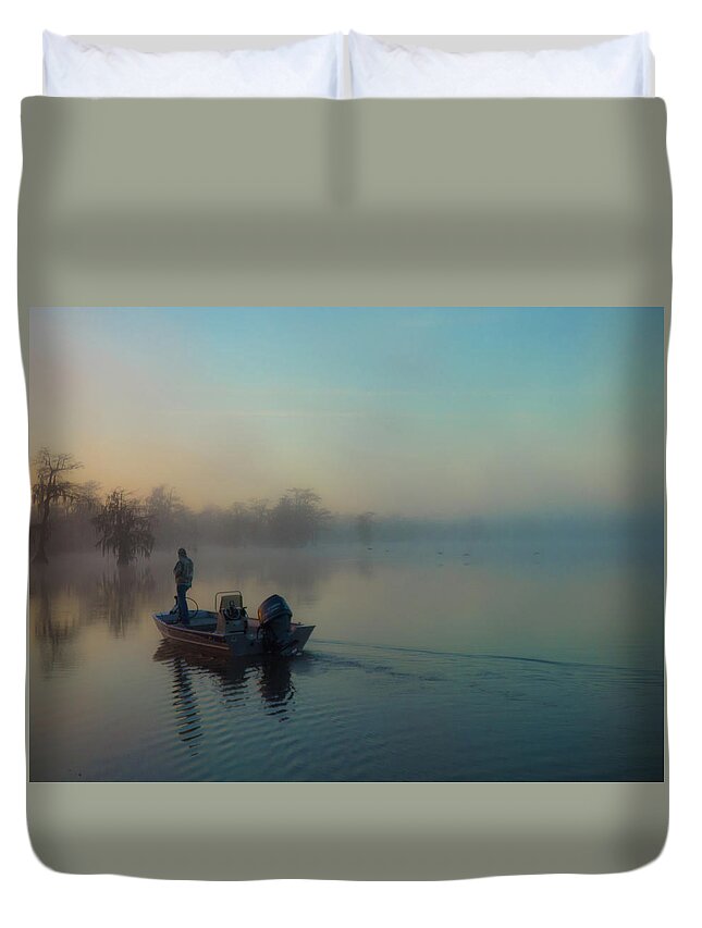 Orcinus Fotograffy Duvet Cover featuring the photograph Quiet Time by Kimo Fernandez