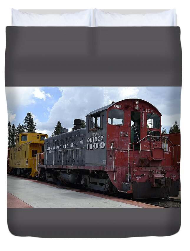 Engine Duvet Cover featuring the photograph Quincy 1100 Engine by Holly Blunkall