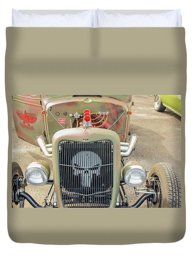 Ratrod Duvet Cover featuring the photograph Ratrod Skull by Darrell Foster