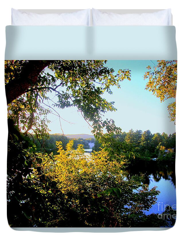 Lake Duvet Cover featuring the photograph Rawdon by Elfriede Fulda