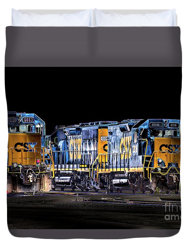 Csx Duvet Cover featuring the photograph Ready to Roll by William Norton