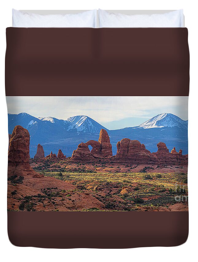 Utah Duvet Cover featuring the photograph Rear Window by Jim Garrison