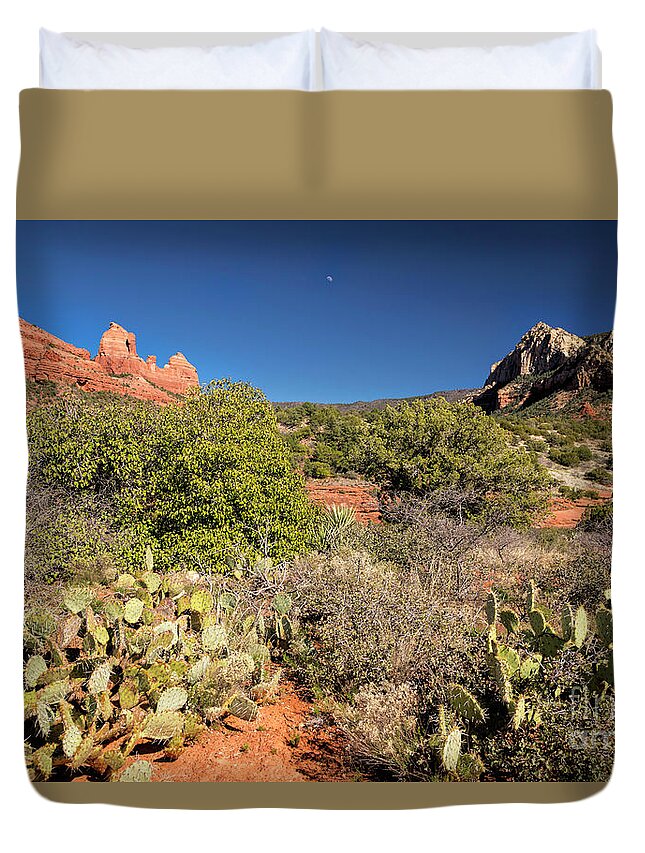 Arizona Duvet Cover featuring the photograph Red Rocks Of Sedona 4 by Timothy Hacker