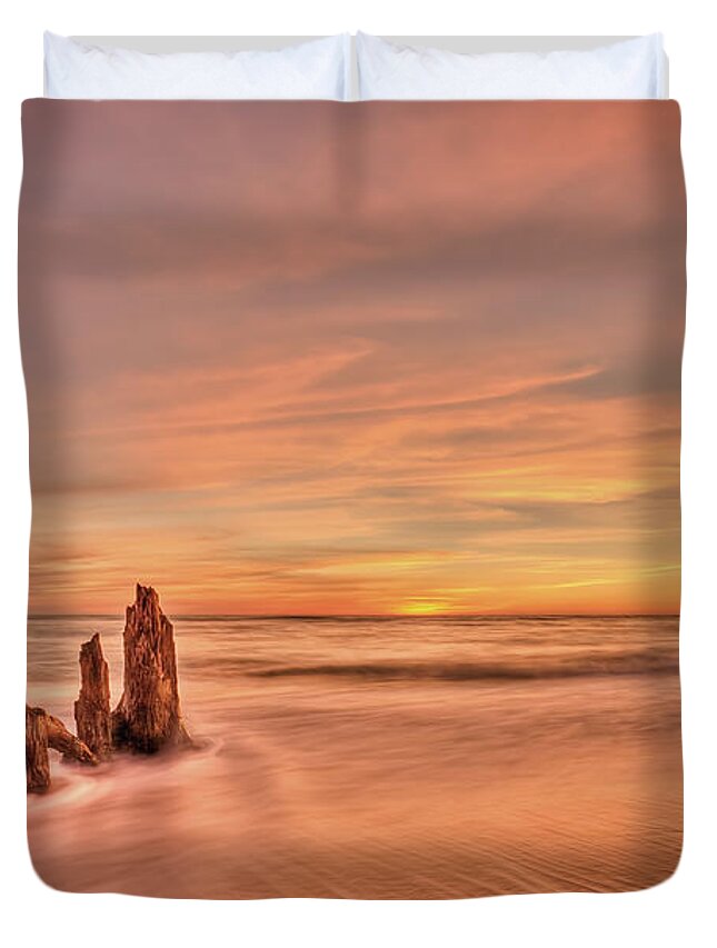 Sunset Duvet Cover featuring the photograph Red Sensation by Evelina Kremsdorf