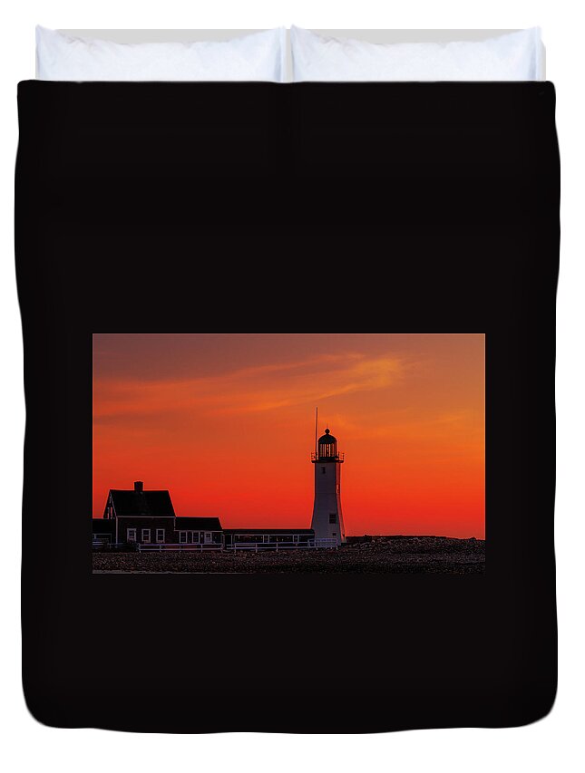 Lighthouse Duvet Cover featuring the photograph Red Sky in the Morning by Rob Davies