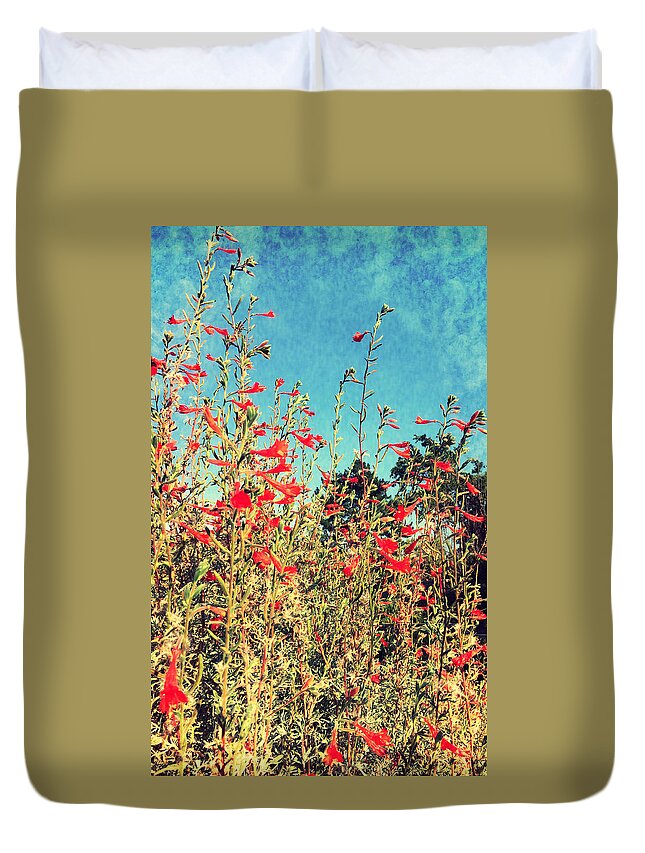 Flower Duvet Cover featuring the photograph Red Trumpets Playing by Brad Hodges