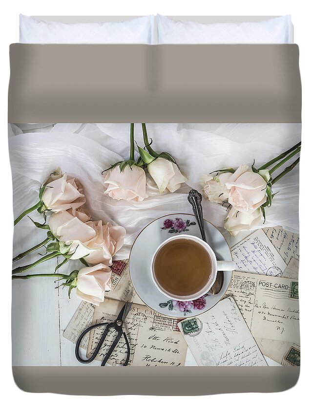 Flower Duvet Cover featuring the photograph Remembering the Good Times by Kim Hojnacki