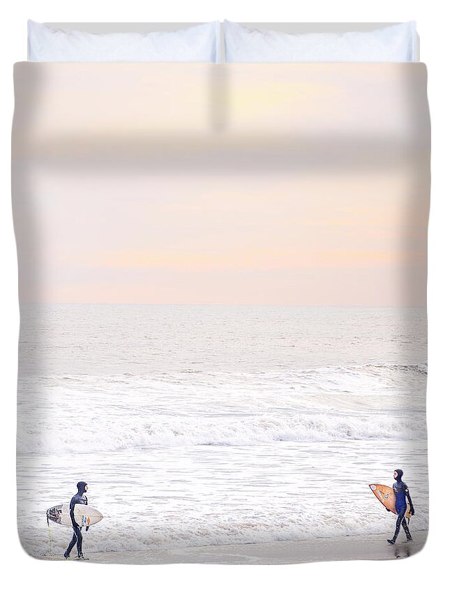 Kremsdorf Duvet Cover featuring the photograph Riders Of The Sea by Evelina Kremsdorf