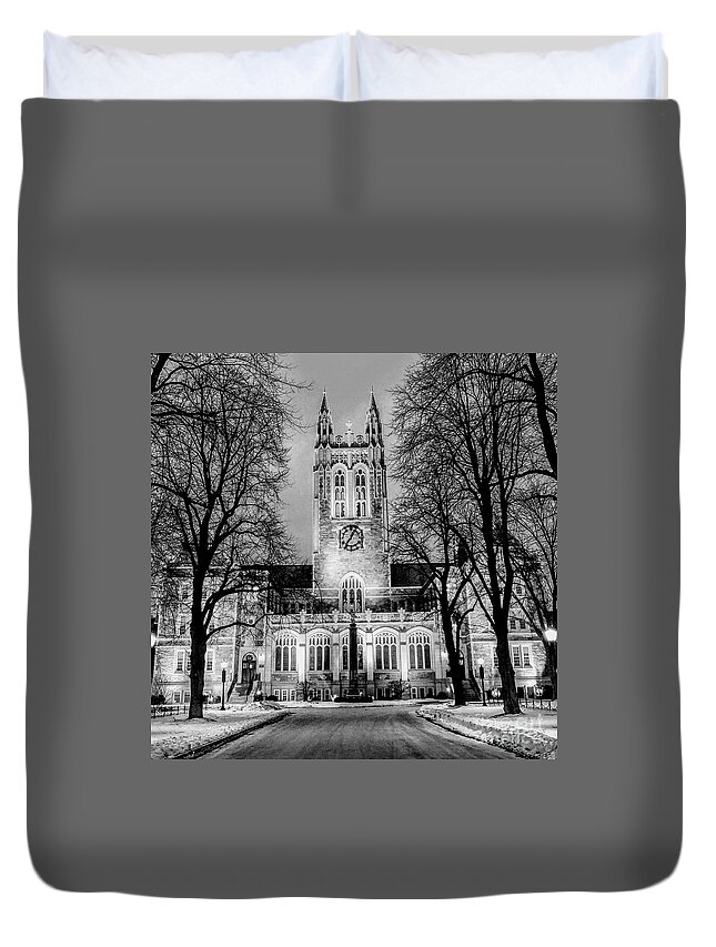 Boston Duvet Cover featuring the photograph Right on Time by Dave Pellegrini