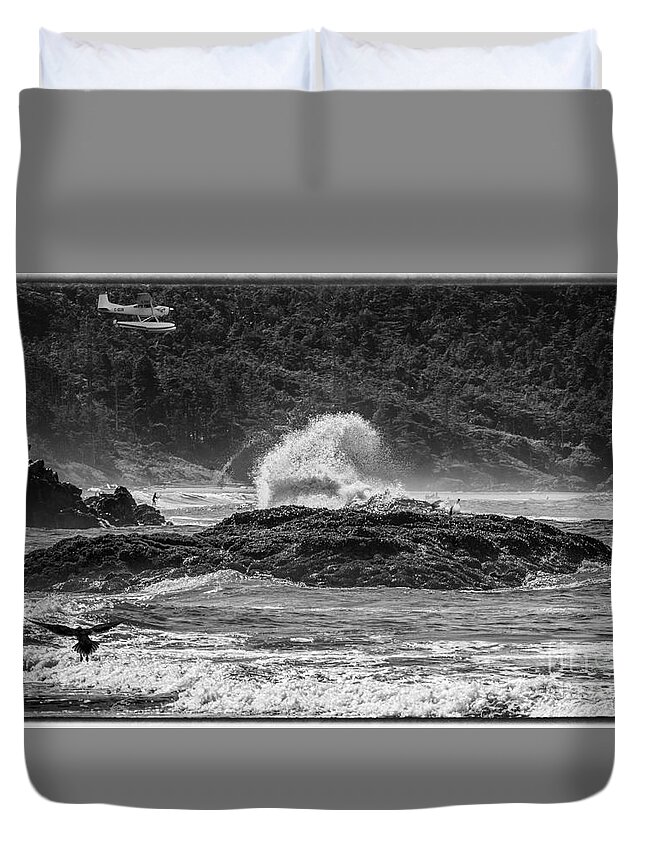 Sea Duvet Cover featuring the photograph Rocky Coast by Barry Weiss