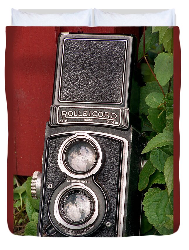 Rolleicord Duvet Cover featuring the photograph Rolleicord by Lonnie Paulson