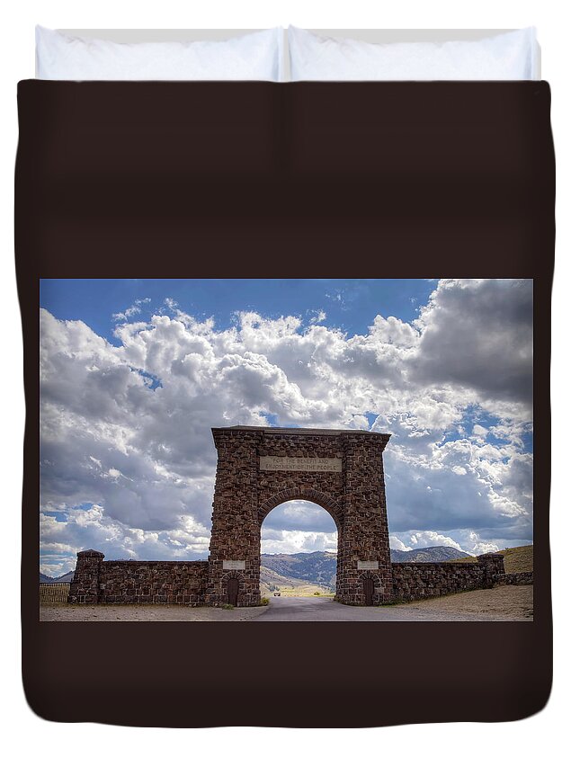 Yellowstone Duvet Cover featuring the photograph Roosevelt Arch by Eilish Palmer