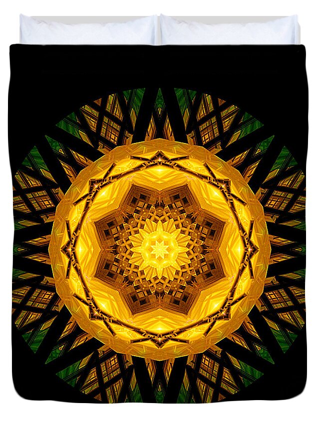Caleidoscopico Duvet Cover featuring the drawing Rosone caleidoscopico - Mandala - essenza rilassamento - yantra by Orazio Puccio